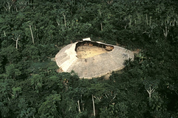 Siedlung der Yanomami