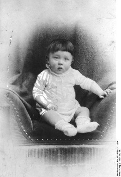 Hitler als Kleinkind