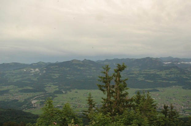 Blick auf das Lattengebirge im Norden