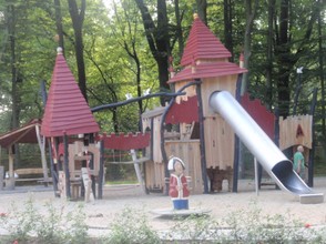 Dornröschenpark - Kinderspielplatz