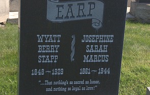 Grab von Wyatt Earp und seiner Frau