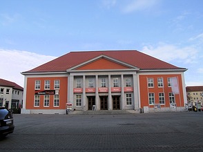 Kulturhaus und Optikindustriemuseum