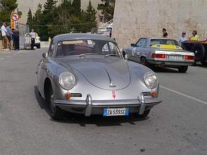 356er Porsche nach der ersten Runde