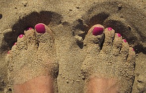 Barfußlaufen laufen im Sand - ...