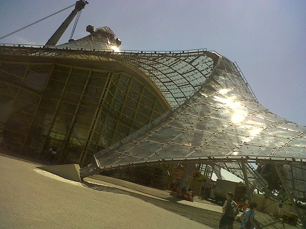 Dachkonstruktion des Olympia Bades ...