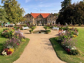 Schloss und barocke Gartenkunst