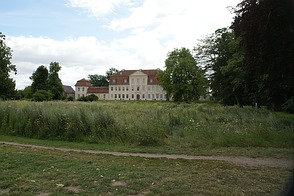 Schloss Kummerow (Rückseite)