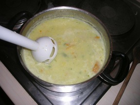 Kürbissuppe mixen