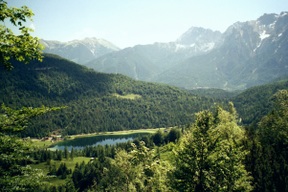 Blick auf Ferchensee und Karwendel