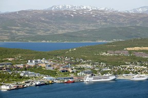 MSC Kreuzfahrtschiff in Tromsö