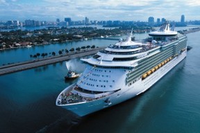 Navigator of the Seas verlässt Miami