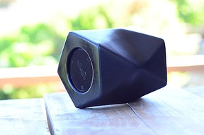 Bluetooth-Lautsprecher sind kompakt und ideal für unterwegs.