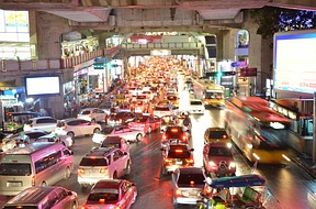 Verkehr in Bangkok (Bild:Laura)