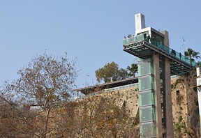 Panorama-Aufzug - I. Ajerrar