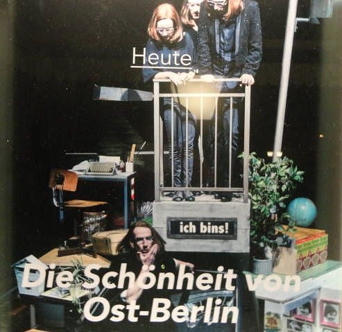 Deutsches Theater Die Schönheit von OstBerlin Bastian Kraft. Kritik